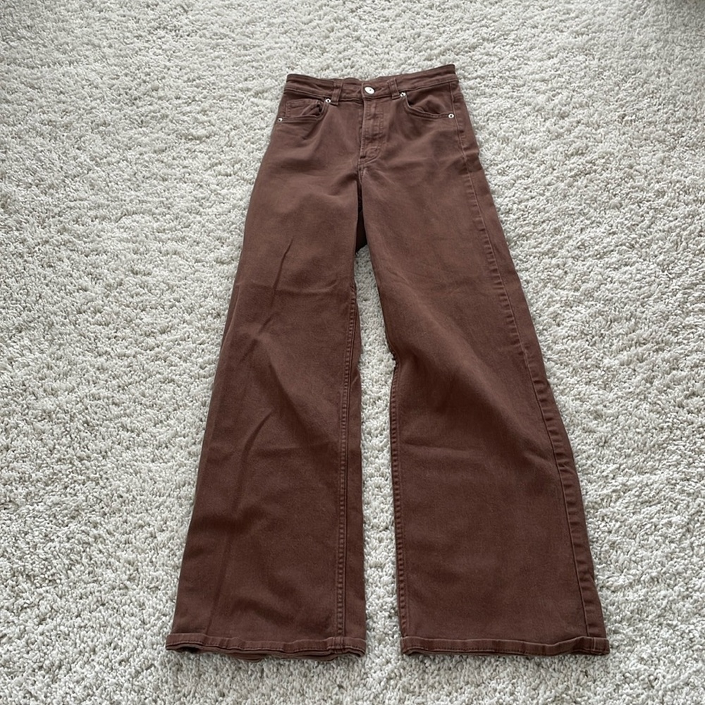 H&M brown size 2 wide leg jeans. New